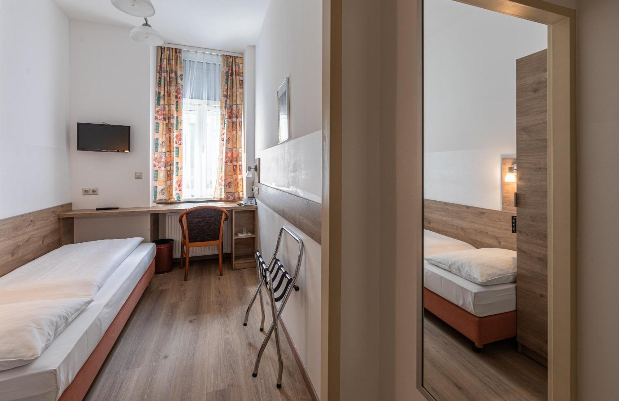 Hotel Terminus Vienna Exterior photo